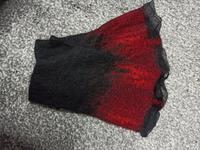 Filzstulpen Unikate Hippie Öko Elfe Waldorf Schwarz Rot Punk Mecklenburg-Vorpommern - Neubrandenburg Vorschau