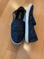 Hilfiger Denim Slipper Gr. 38 Glitzer marineblau Nordrhein-Westfalen - Bad Honnef Vorschau