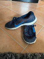 Nike Schuhe Sneaker Gr. 37,5 Nordrhein-Westfalen - Remscheid Vorschau