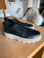 Leder Sneaker Tamaris schwarz beige 37, Top Nordrhein-Westfalen - Enger Vorschau