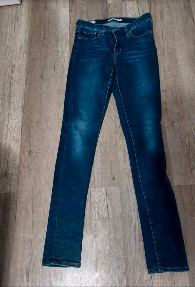 Levi's Jeans 311 Shaping Skinny 26/32 in Markt Bibart
