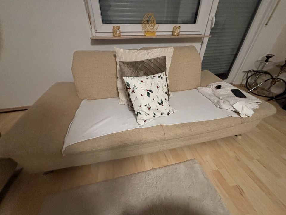 Beige 3 -teilige Couch in Aachen