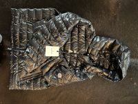 Moncler, Daunenjacke, original, neu 1140€ T7 Nordrhein-Westfalen - Gladbeck Vorschau