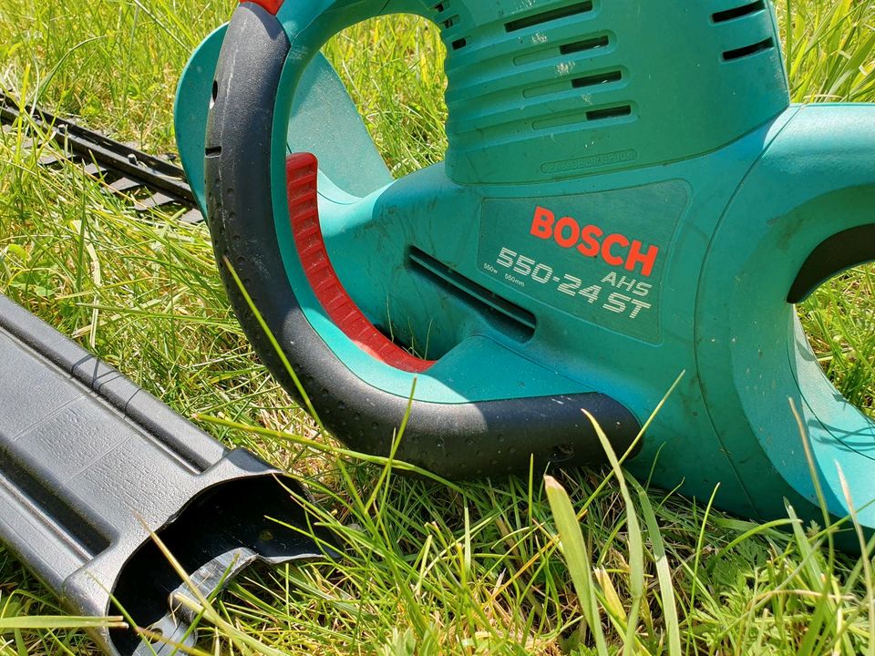 Bosch Elektro-Heckenschere AHS 550-24 ST 600 Watt in Groß-Zimmern