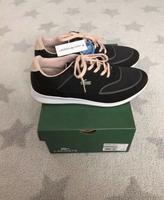 Lacoste Chaumont Lace Sneaker schwarz rose Gr. 41 NEU OVP Bayern - Cadolzburg Vorschau