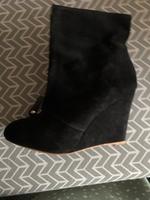 Zara Stiefeletten schwarz 38 Keilabsatz Wedges Schleswig-Holstein - Bad Segeberg Vorschau