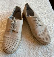 puderrosaner Slipper von Rieker Gr. 38 Baden-Württemberg - Langenau Vorschau