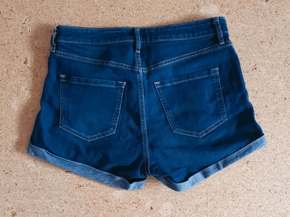 Shorts kurze Jeans gr 36 in Kiel