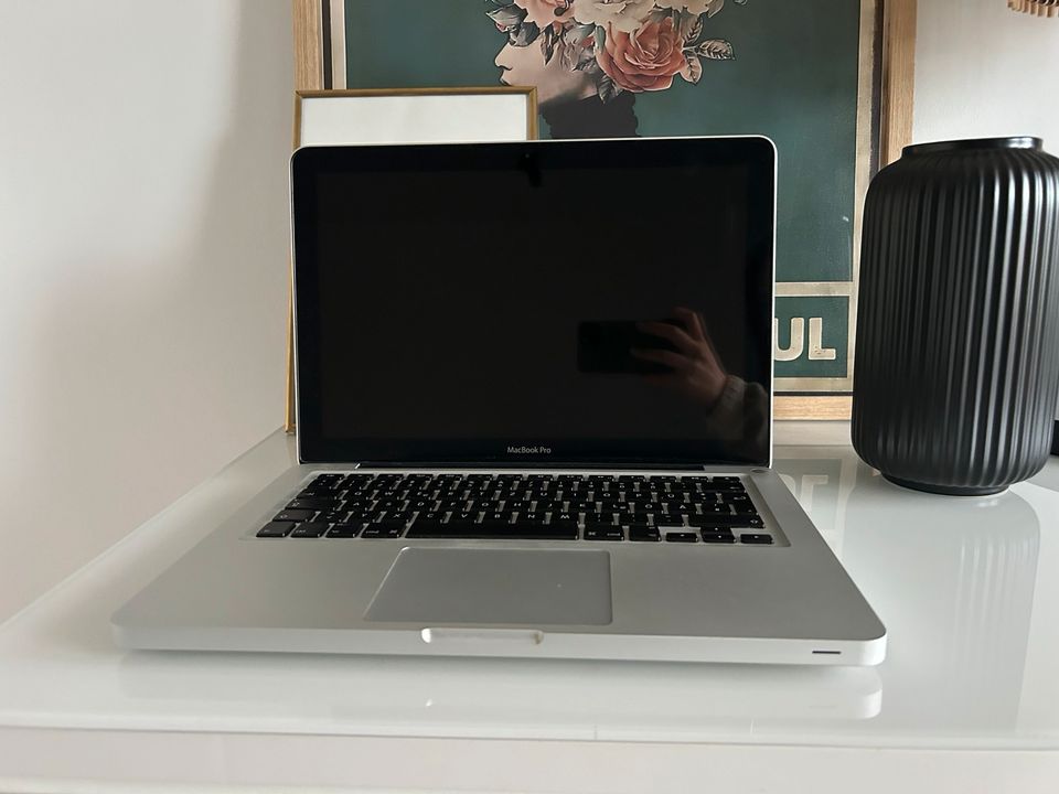 MacBook Pro, 13 Zoll, Ende 2011 in Bremen