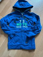 Sweatjacke Strickjacke Größe 140 blau top Zustand Dresden - Laubegast Vorschau