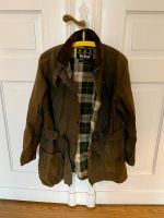 Barbour Damen Jacke Utility Mac Gr 44 oliv grün braun Wachsjacke Berlin - Mitte Vorschau