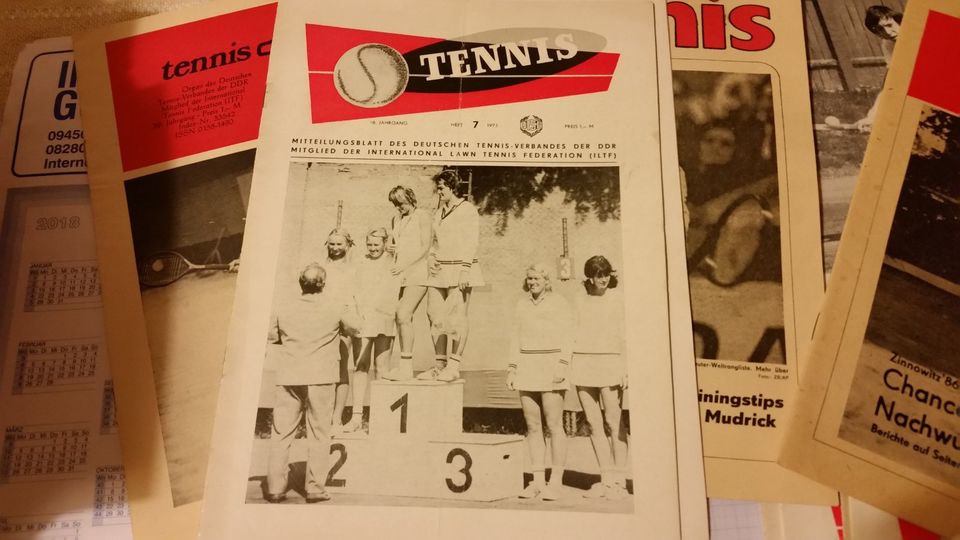 sehr alte  Tenniszeitungen DDR in Annaberg-Buchholz