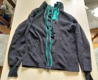 Bench: Fleece Jacke grau/schwarz grüne Akzente Gr. S/164 Dresden - Gruna Vorschau