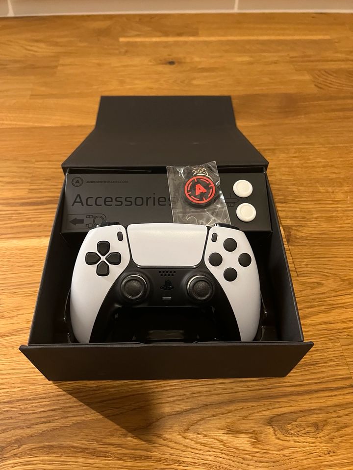 PS5 Aim King Scuf Controller in Landshut