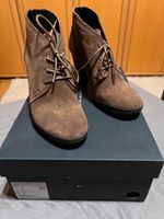 Tommy Hilfiger Schuh / Stiefelette Gr. 39 neuwertig Nordrhein-Westfalen - Hattingen Vorschau