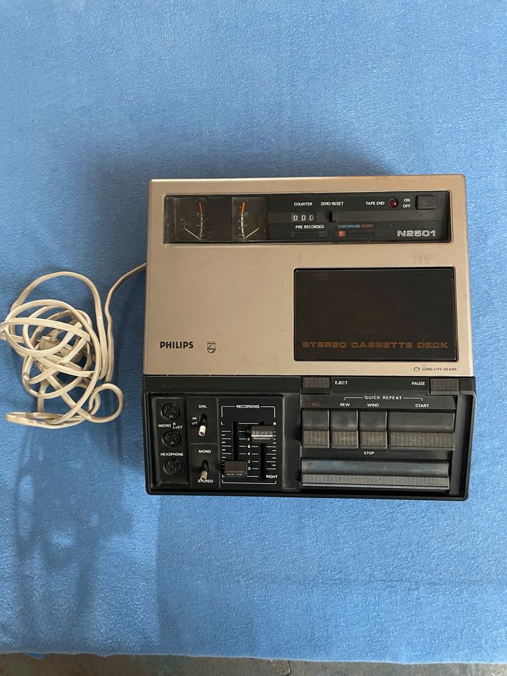 Philips N2501 Stereo Kassetten Deck in Baienfurt