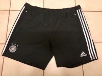 Nationalmannschaft Adidas Short (XXL) in Top-Zustand Nordrhein-Westfalen - Wesel Vorschau