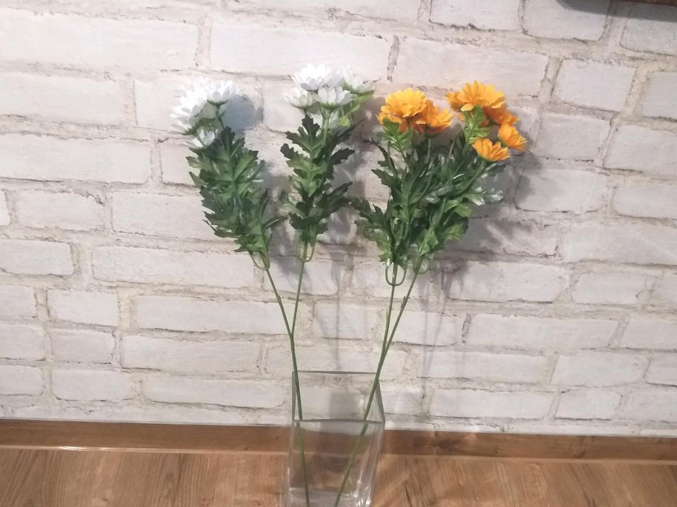 4x Chrysanthemen in orange und weiß Kunstblume wie neu in Baden