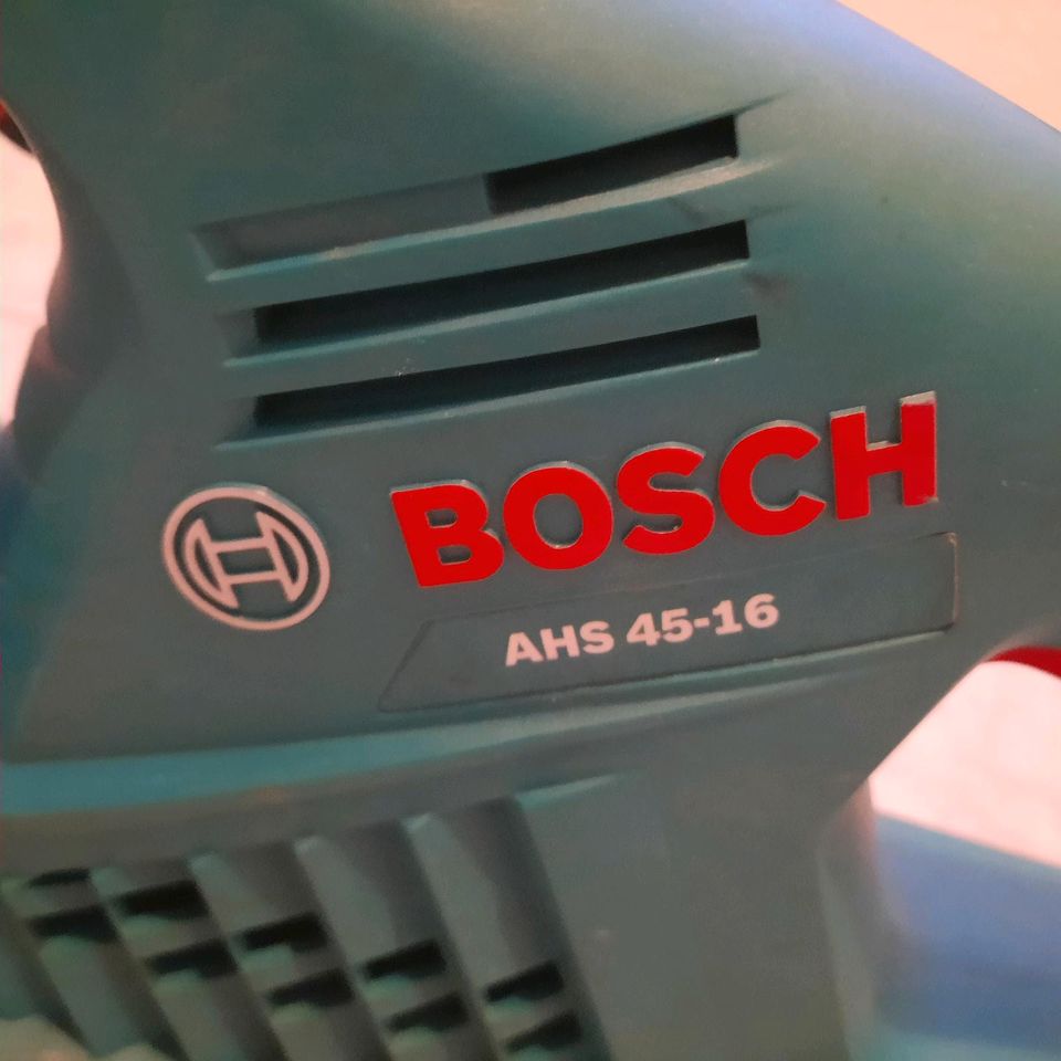 Bosch Heckenschere AHS 45-16 in Homburg
