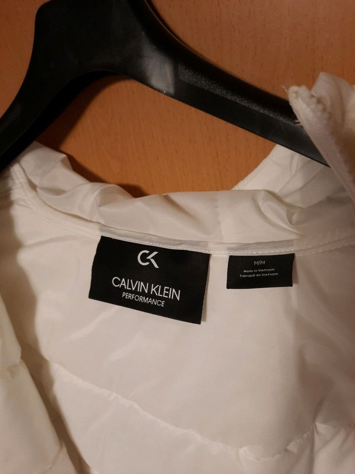 Calvin Klein Jacke in Kassel