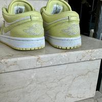 Air Jordan 1 Low 38 weiß Limette wmns Special Edition Köln - Nippes Vorschau