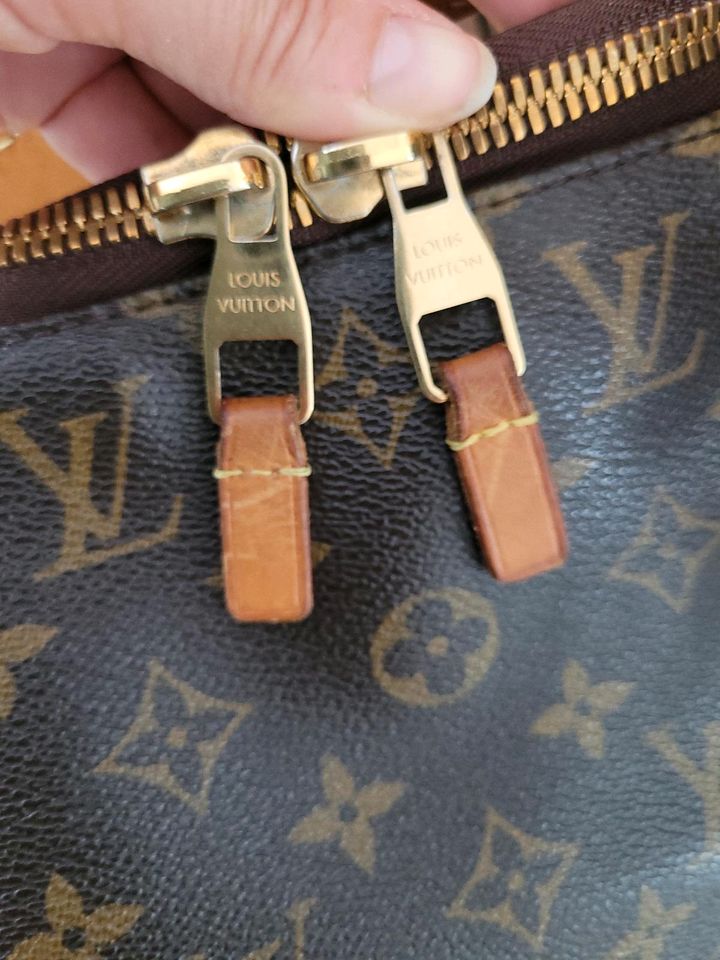 Louis Vuitton Sully MM in Ilvesheim