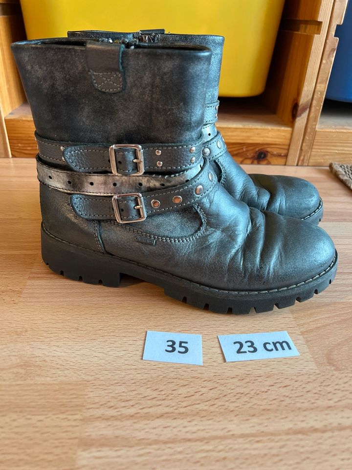 Primigi grau Stiefelette dünn gefüttert Leder Boots Gr 35 in Berlin