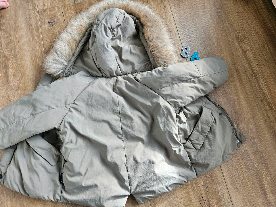 Winterjacken Parkas Mäntel von Zara Gr 86 in Trebur