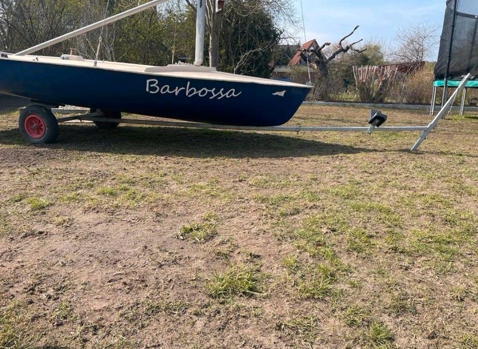 Segelboot /Jolle 4 x 1,60 m in Lübeck