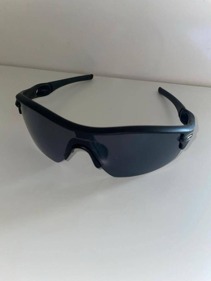 Oakley Radar Pitch Sport-Sonnenbrille (Fahrrad/Rennrad/Laufen) in Hamburg