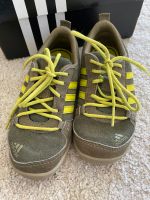 Sneaker Halbschuhe von adidas Gr. 28 grün / olive Mecklenburg-Vorpommern - Neu Kaliß Vorschau