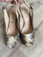 Unisa Damen Leder Slingpumps Peeptoe Größe 39 Niedersachsen - Leer (Ostfriesland) Vorschau