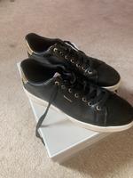 Schuhe Sneaker Gr. 42 Damen schwarz T Rheinland-Pfalz - Undenheim Vorschau