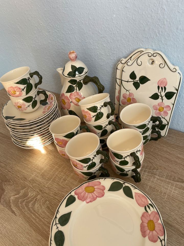 Kaffee Service von Villeroy & Boch "Wildrose" in Berlin