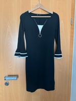 Damen Kleid schwarz-weiß Trompetenärmel Gr. XS 32/34 Bayern - Gersthofen Vorschau