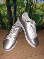 Lacoste Sneaker Damen roségold rosé metallic Gr. 39 Wandsbek - Hamburg Rahlstedt Vorschau