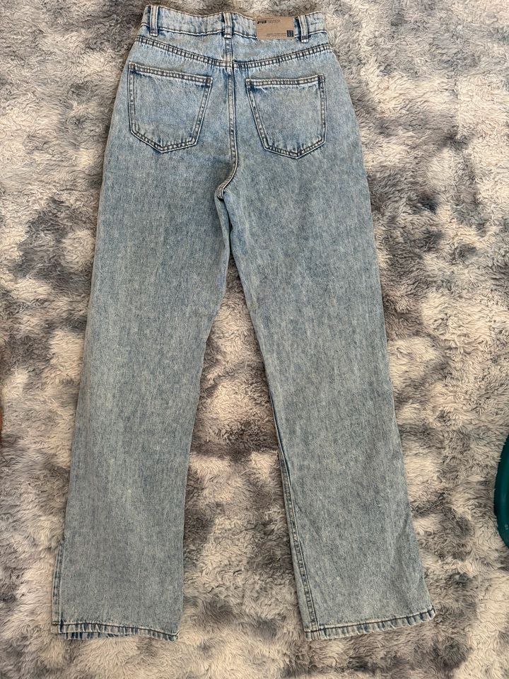 Damen Jeans ‼️ 5€ pro Jean in Gummersbach