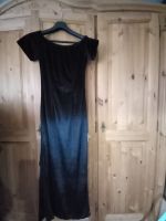 Festliches Samtkleid lang mit Smokausschnitt für nur 10 € Sachsen - Frohburg Vorschau