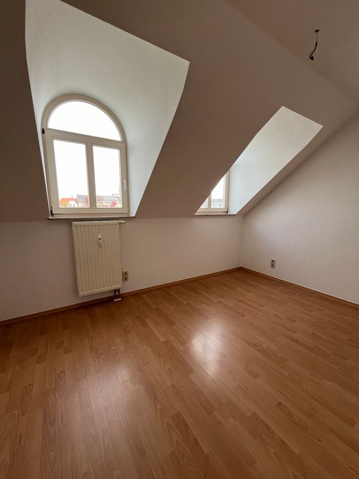 Individuelle 2,5-Raum-Maisonettewohnung mit großer Dachterrasse in Reichenbach (Vogtland)