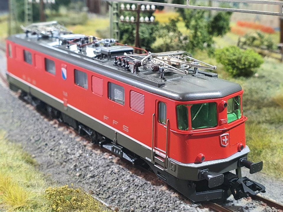 E-Lok BR Ae 6/6 Modell-Eisenbahn H0 in Velen