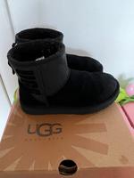 UGG Boots Stiefel GR. 36 Düsseldorf - Düsseltal Vorschau