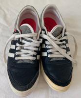Adidas Turnschuhe Gr. 37 1/3 Sleek Serie Kr. Altötting - Haiming Vorschau