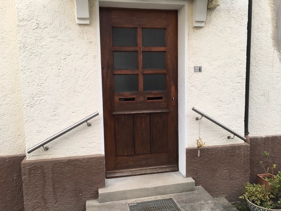 Haustüre Holz von 1937 in Radolfzell am Bodensee