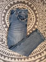 Stradivarius | D10 | Schmal geschnittene Mom Jeans Brandenburg - Bernau Vorschau