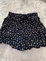 Zara Shorts blau geblümt S Nordrhein-Westfalen - Solingen Vorschau