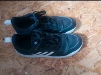 Adidas Sneaker Schuhe 39 schwarz weiß Sachsen - Neukirchen/Pleisse Vorschau