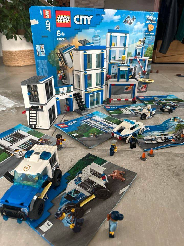 Lego City Polizei 60264 und Polizeiauto 60239 in Magdeburg