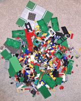 Lego Konvolut Legosteine ca. 2.6 Kg, Steine Räder Achsen Gelenke Nordrhein-Westfalen - Mechernich Vorschau