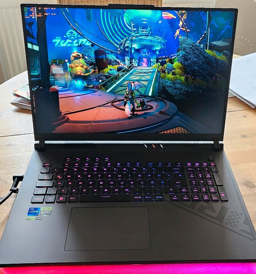 ASUS ROG STRIX G18 Gaming Laptop 18" QHD+ in Neuwied