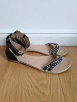 ♡ ESPRIT Sandalen Leder 40 schwarz ♡ Niedersachsen - Garbsen Vorschau